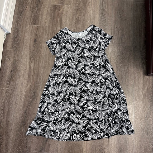 🌿10/$10🌿Old Navy Swing Dress - Picture 1 of 6